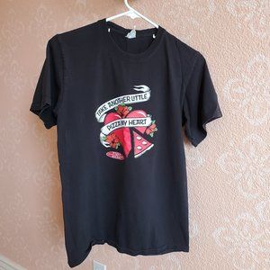 Black tee